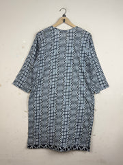 Buy Premium Summer Kurti in Black & White Lawn by CUT LABEL for Womens | OTS Thrift Store Pakistan