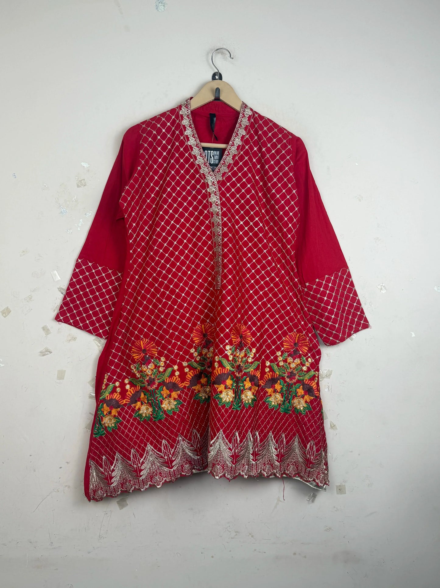 Shop Premium Summer Kurti by STAR CLUB | Preloved Branded Clothes | Red COTTON LAWN | Womens | OTS Thrift Store Karachi Pakistan