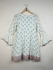 Buy OffWhite LAWN Summer Kurti by Unknown - Premium condition for Womens | Preloved OTS Pakistan (SK-124)