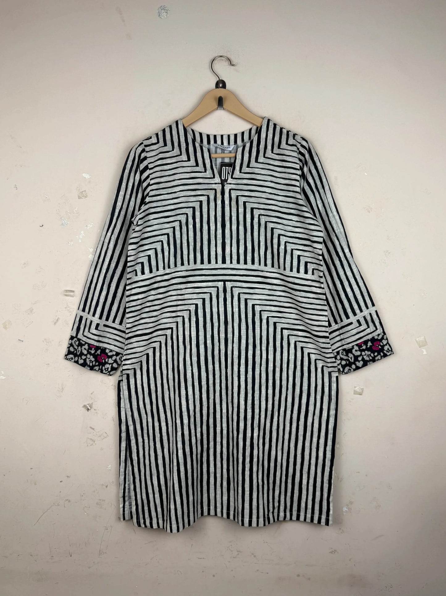 Premium Condition Summer Kurti | Preloved SAPPHIRE | Beige Cotton | Thrift Shop for Womens Islamabad Pakistan | OTS