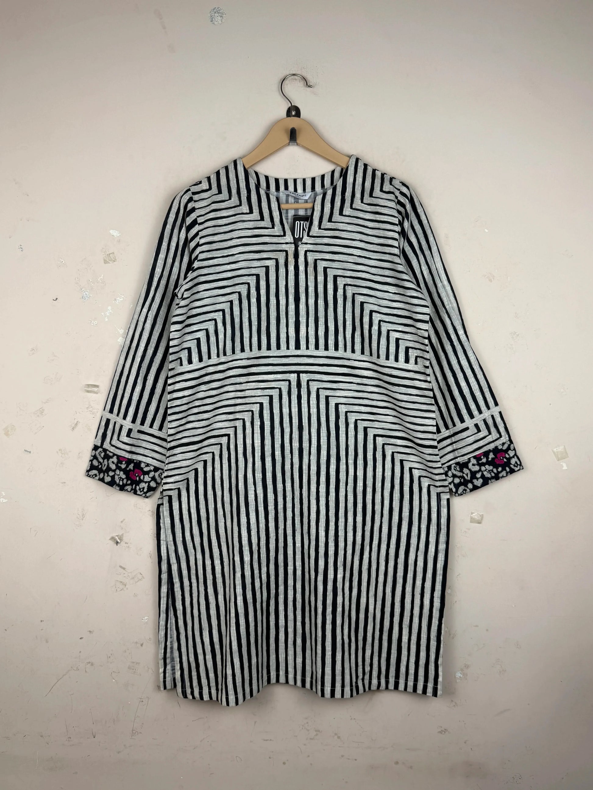 Premium Condition Summer Kurti | Preloved SAPPHIRE | Beige Cotton | Thrift Shop for Womens Islamabad Pakistan | OTS