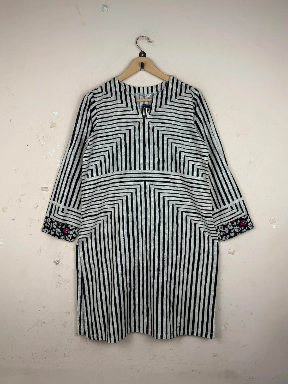Premium Condition Summer Kurti | Preloved SAPPHIRE | Beige Cotton | Thrift Shop for Womens Islamabad Pakistan | OTS