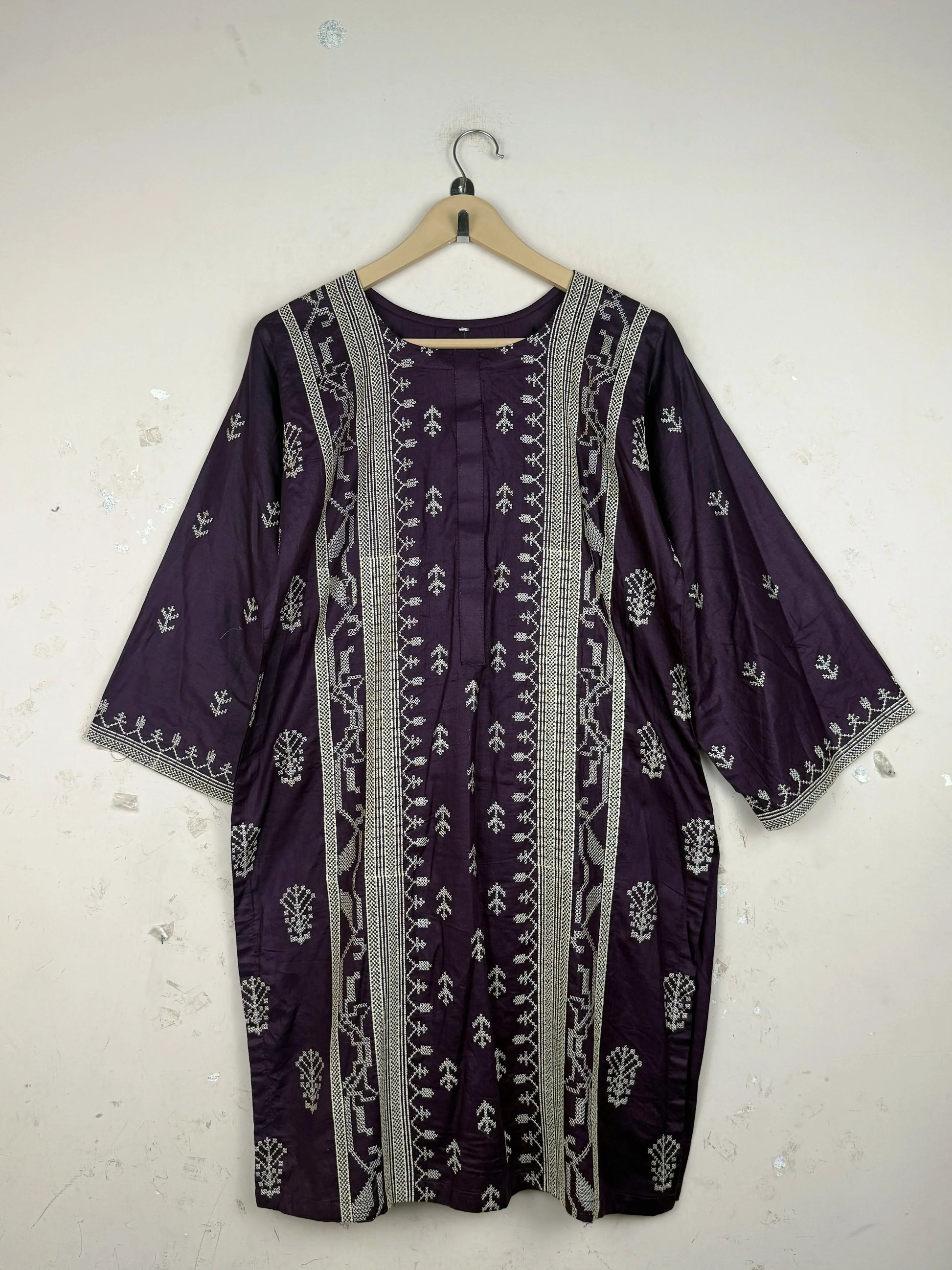 UK Imported secondhand Summer Kurti - Unknown brand, VINE RED LAWN, Premium condition, for Womens - Online Thrift Store Karachi Pakistan