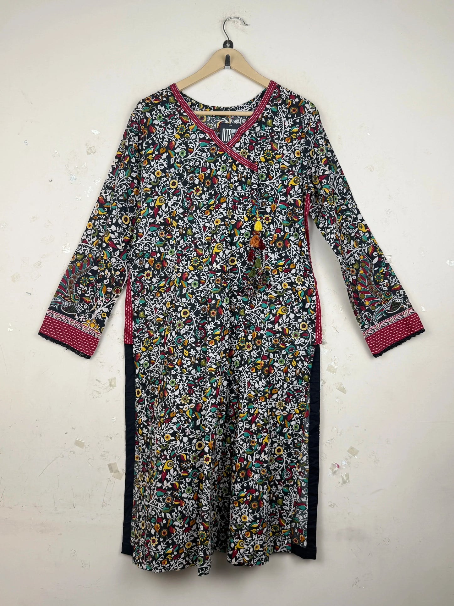 UK Imported secondhand Summer Kurti - Almirah brand, Black Lawn, Premium condition, for Womens - Online Thrift Store Peshawar Pakistan