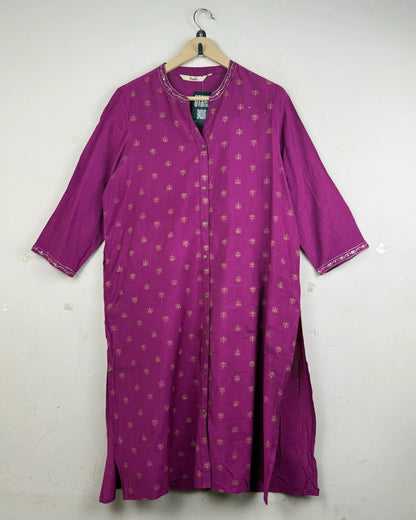 Shop Premium Summer Kurti by SIYAHI | Preloved Branded Clothes | Magenta Viscose | | OTS Thrift Store Peshawar Pakistan