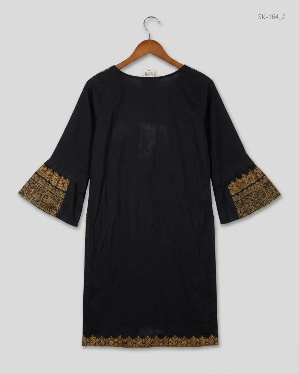 Shop Excellent Condition Black Lawn Summer Kurti by BAU for Womens at OTS - Online Thrift Store Pakistan (SK-164)