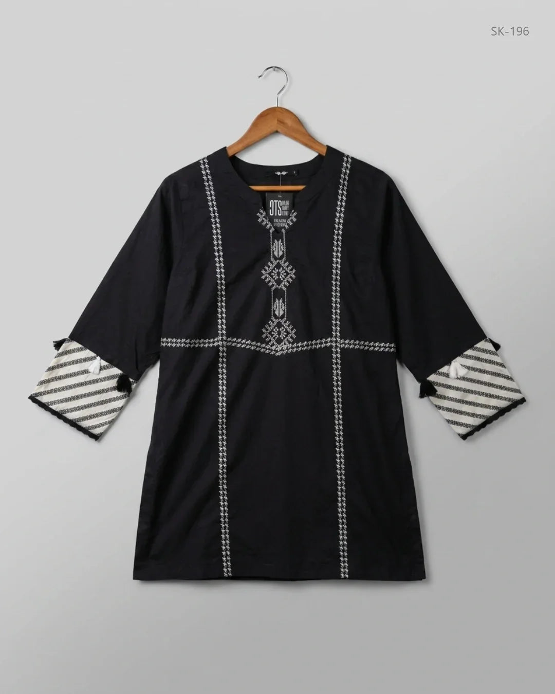 Secondhand Branded Summer Kurti by KHAADI, Black Lawn fabric, GOOD condition, for Womens - Online Thrift Shop Islamabad Pakistan