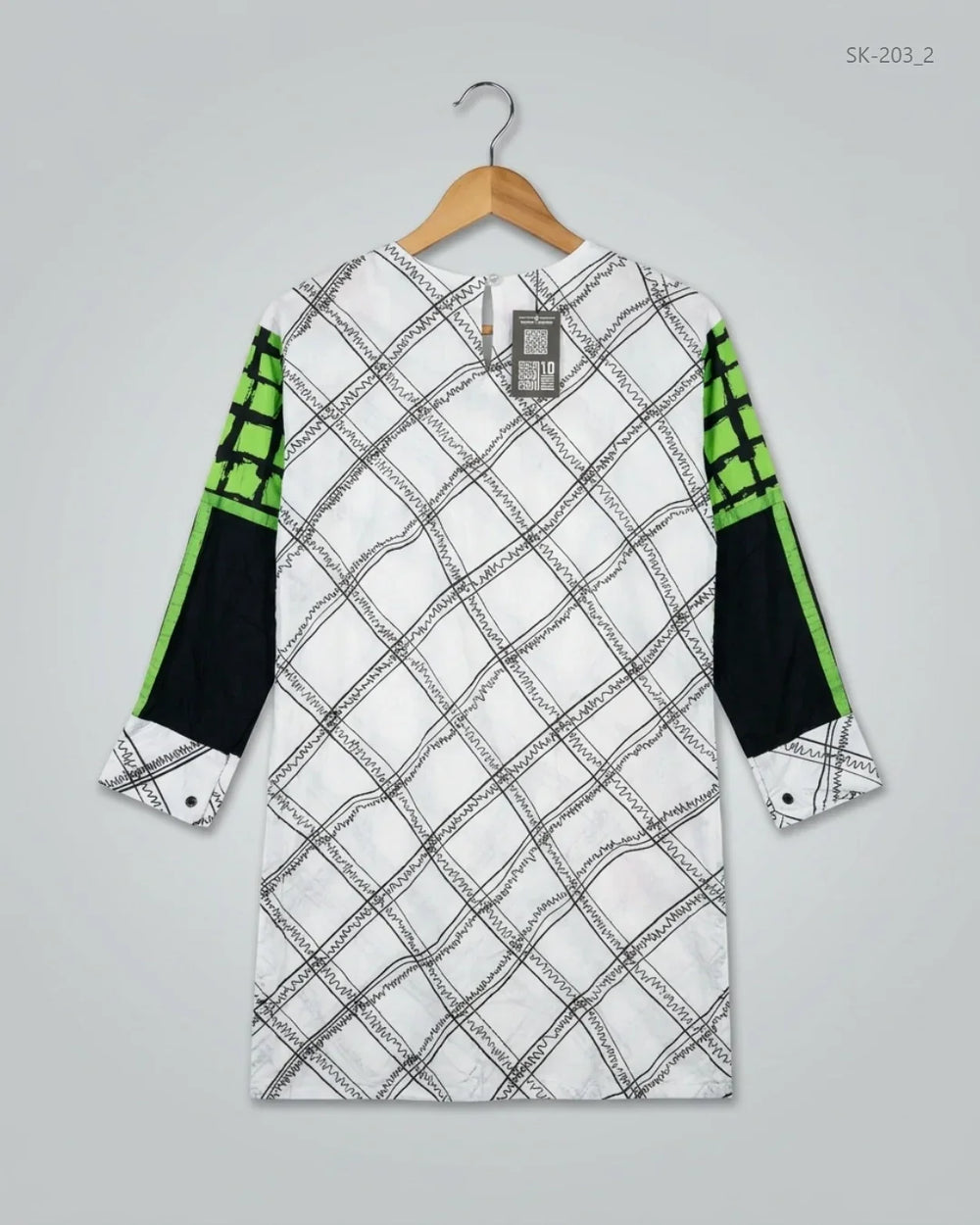 Order MAK Summer Kurti in Black & White Lawn for Womens - Excellent at Online Thrift Store Pakistan (SK-203)