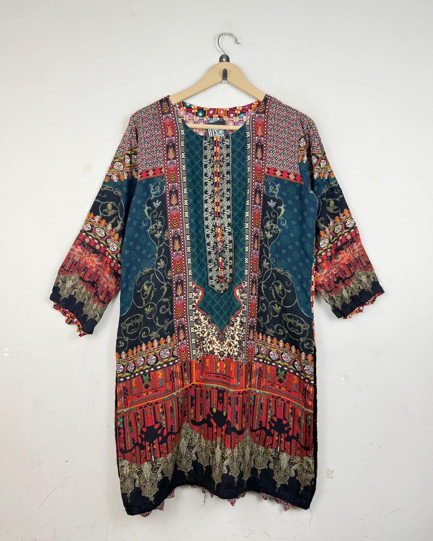 Premium Condition Summer Kurti | Preloved Cut Label | MULTI LAWN COTTON | Thrift Shop for Peshawar Pakistan | OTS