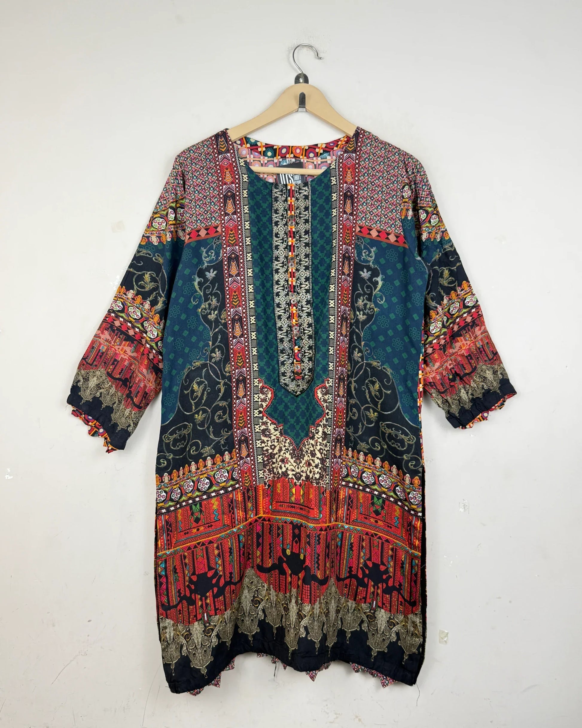 Premium Condition Summer Kurti | Preloved Cut Label | MULTI LAWN COTTON | Thrift Shop for Peshawar Pakistan | OTS