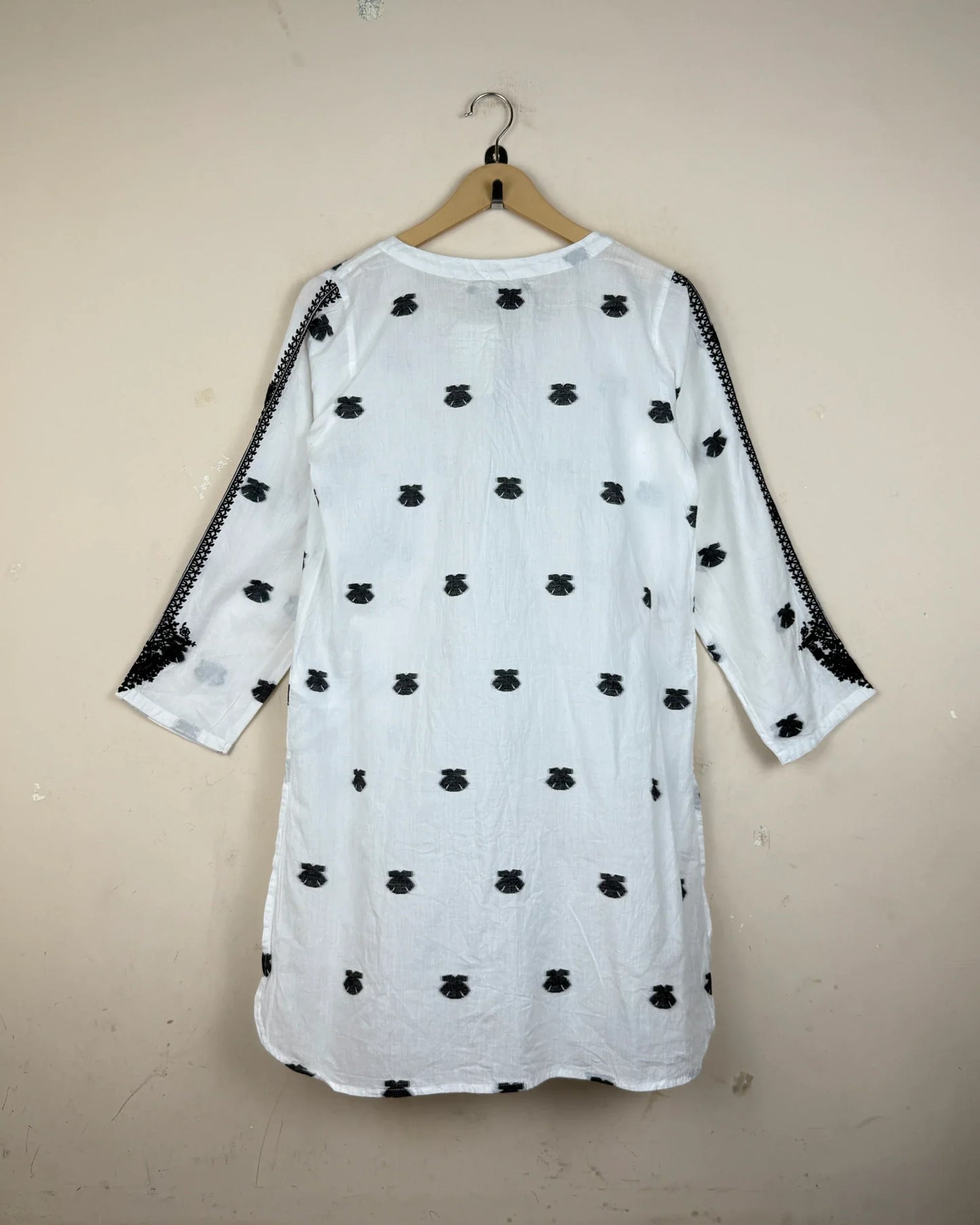 Khaadi (SK-47)