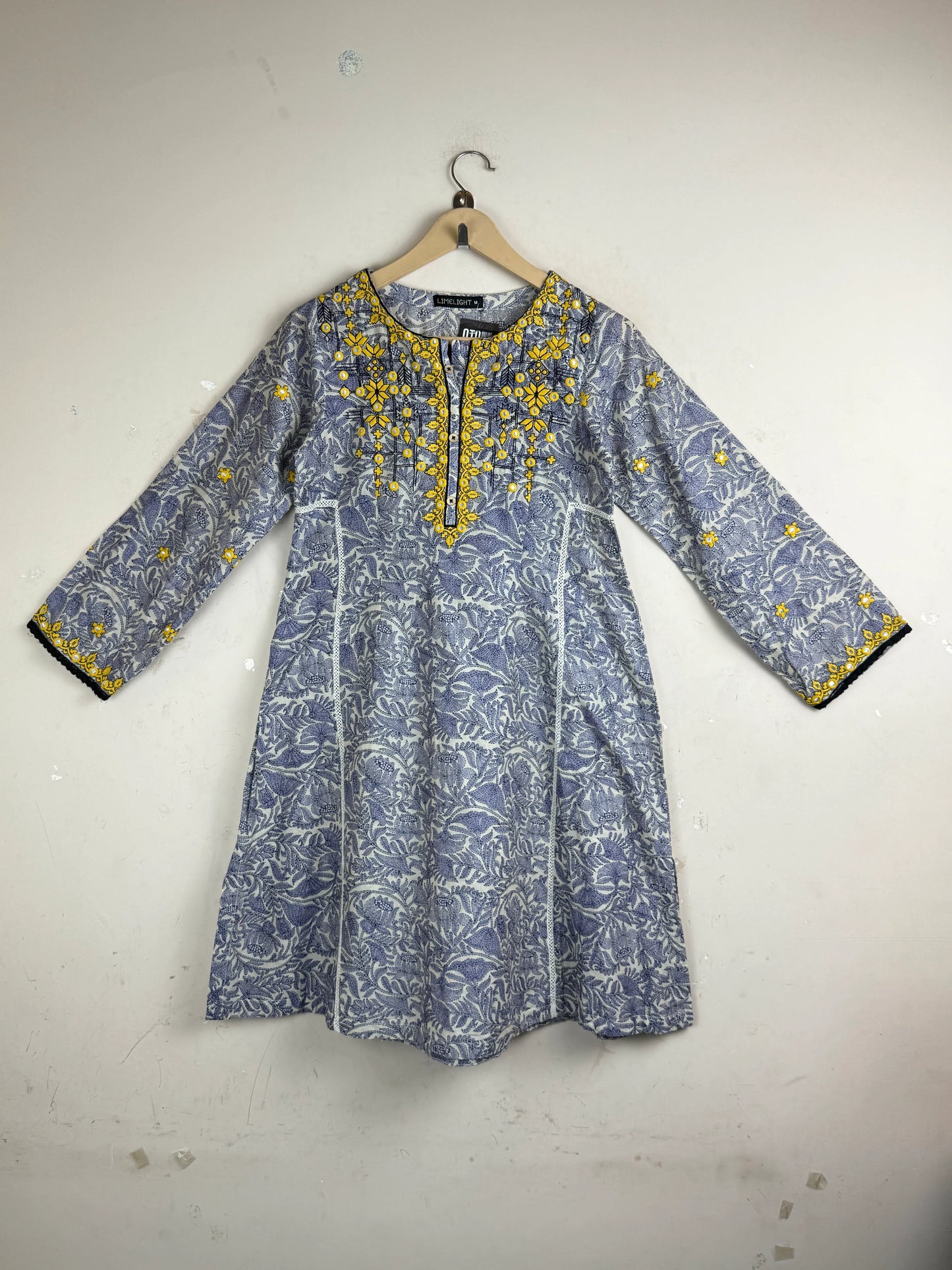 Premium Condition Summer Kurti | Preloved LIMELIGHT | Blue Lawn | Thrift Shop for Women Peshawar Pakistan | OTS