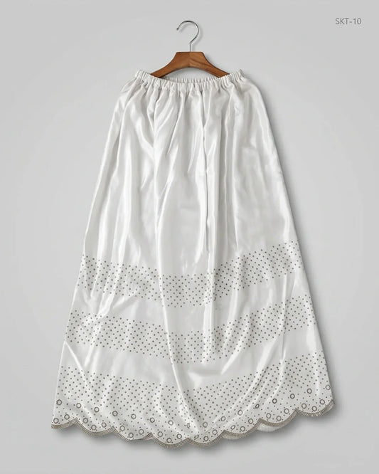 Secondhand Branded Women's skirts by CUT LABEL, White SILK fabric, Premium condition, for - Online Thrift Shop Peshawar Pakistan
