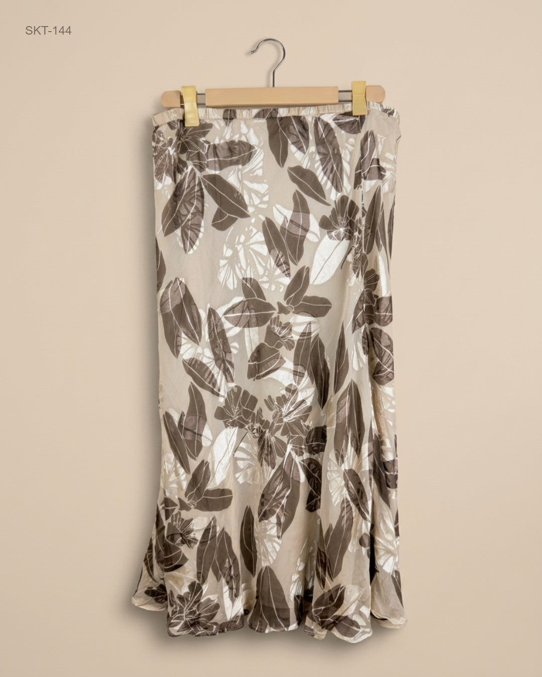 Shop Premium Women's skirts by JACQUES VERT | Preloved Branded Clothes | Beige Polyester | Womens | OTS Thrift Store Peshawar Pakistan
