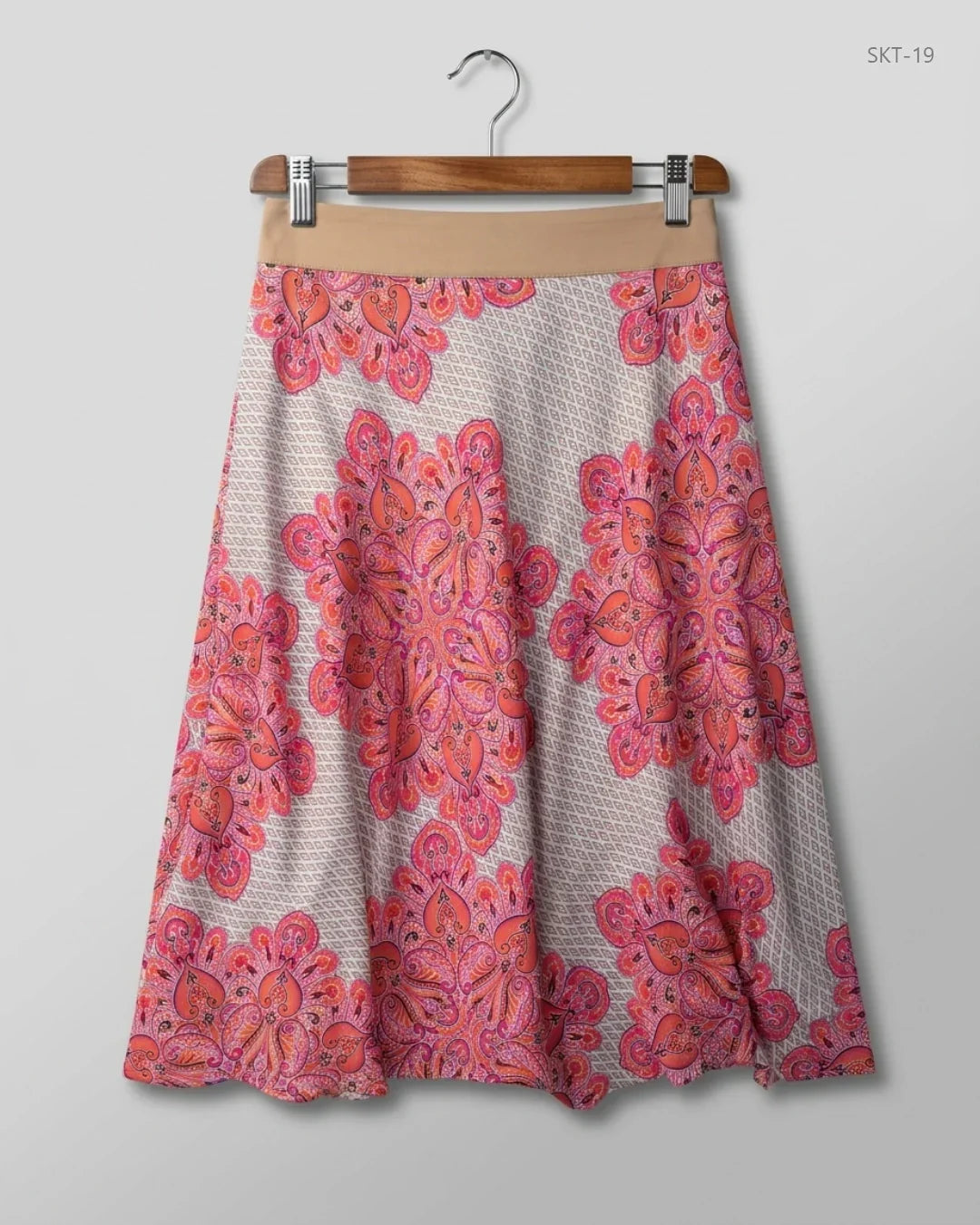 Shop Premium Women's skirts by JACLYNSMITH | Preloved Branded Clothes | Multi Polyester | | OTS Thrift Store Lahore Pakistan