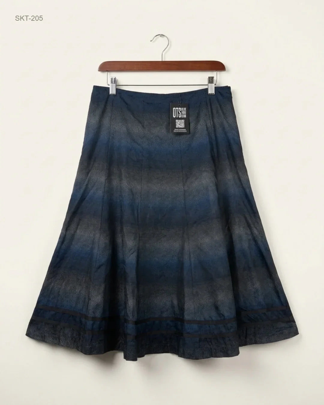 Preloved Premium Women's skirts by CUT LABEL, Black&BLUE Viscose for Womens - OTS Thrift Shop Peshawar Pakistan
