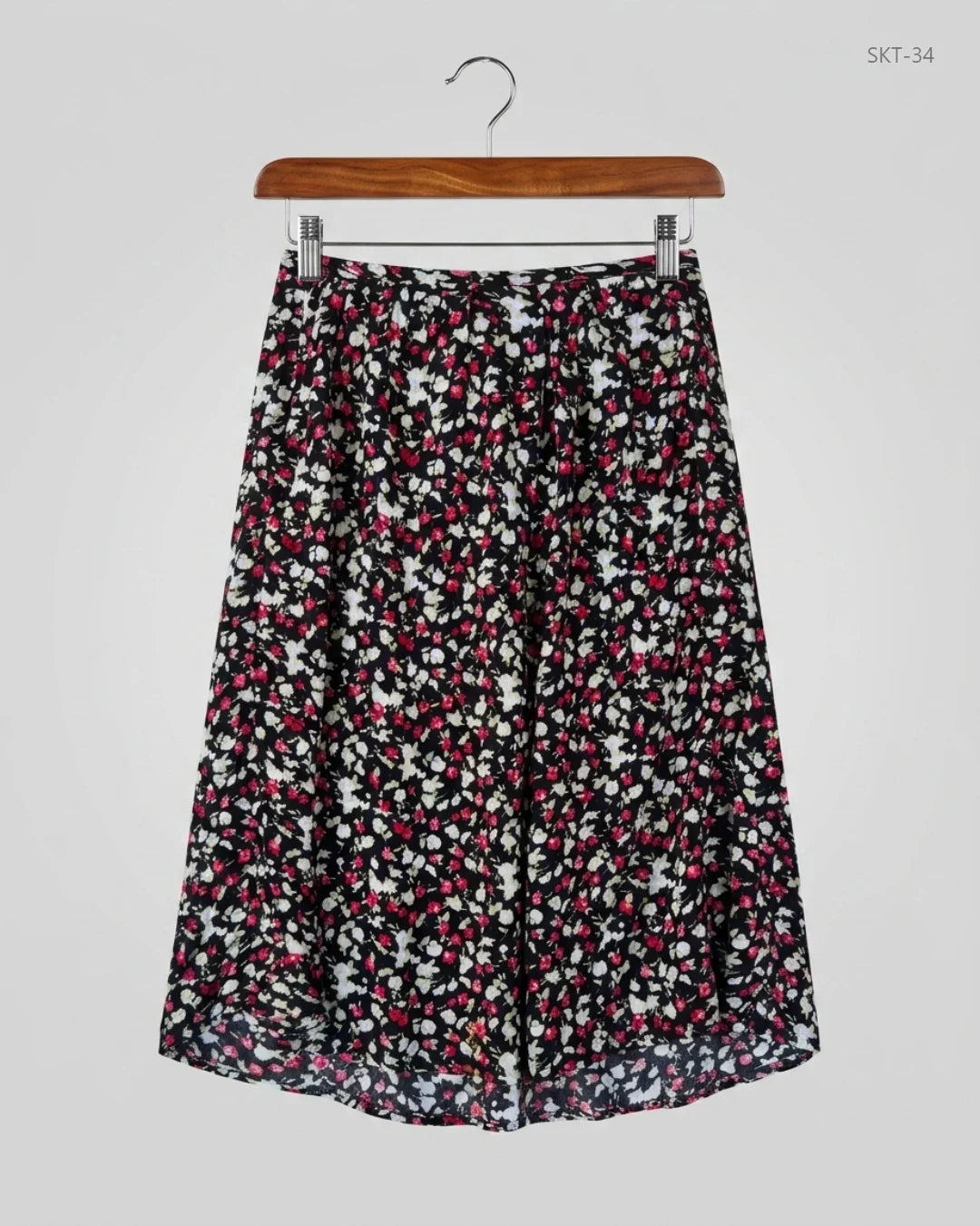 Excellent Condition Women's skirts | Preloved CUT LABEL | Multi Viscose | Thrift Shop for Lahore Pakistan | OTS