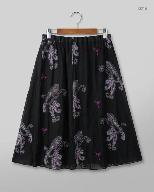 Secondhand Branded Women's skirts by CUT LABEL, Black Polyester fabric, Premium condition, for - Online Thrift Shop Lahore Pakistan