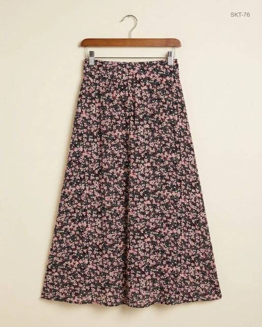 Secondhand Branded Women's skirts by New Look, Multi Polyester fabric, Premium condition, for Womens - Online Thrift Shop Peshawar Pakistan