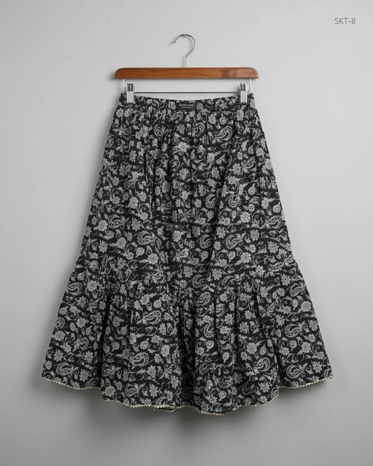 UK Imported secondhand Women's skirts - CUT LABEL brand, Black & White Cotton, Premium condition, for - Online Thrift Store Karachi Pakistan