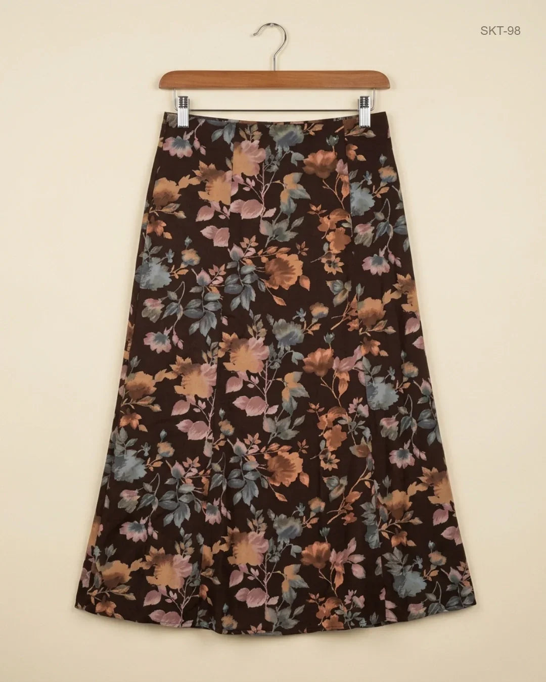 Secondhand Branded Women's skirts by Liz claiborne, Brown Cotton fabric, Premium condition, for Womens - Online Thrift Shop Lahore Pakistan