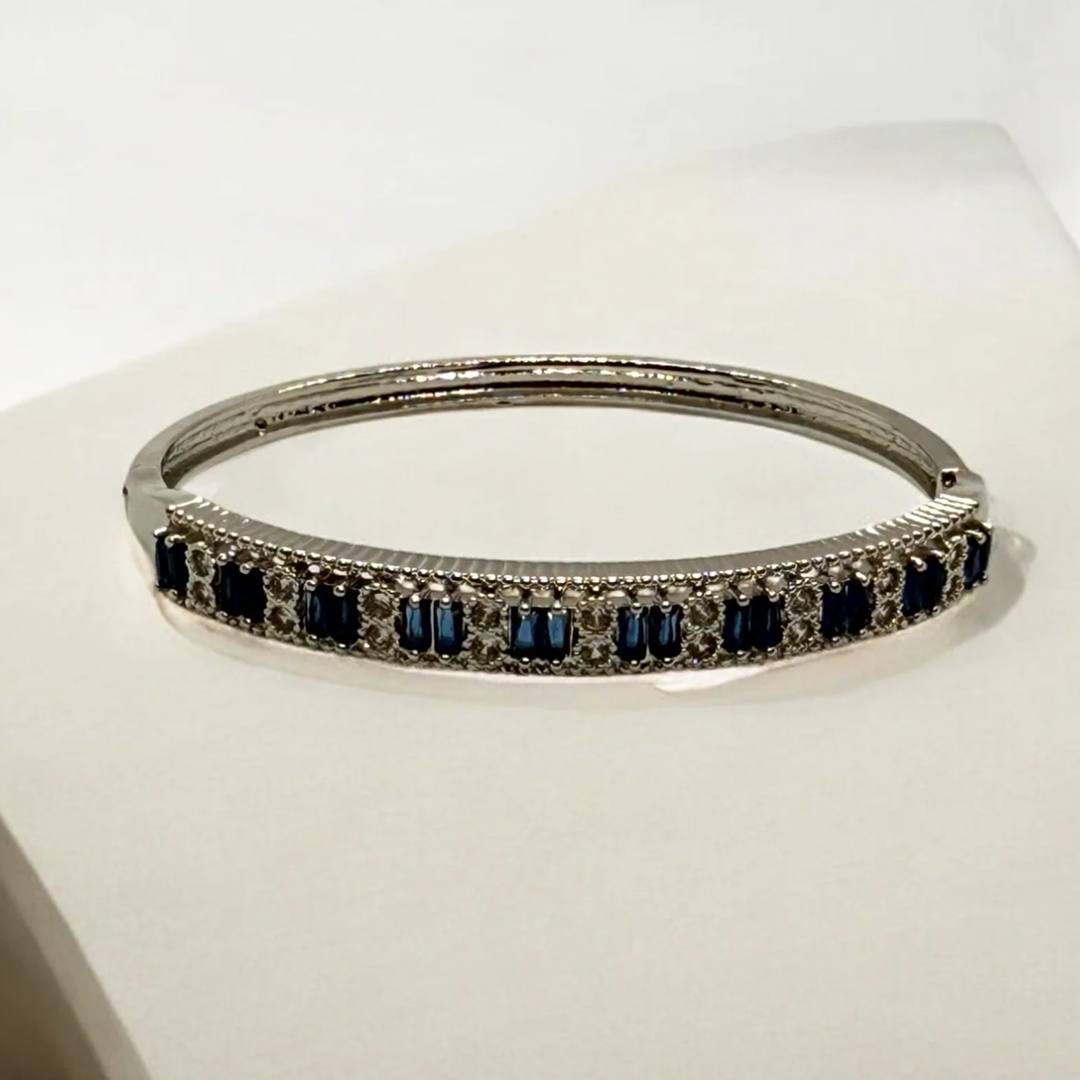 Elegant Silver Gemstone Bangle