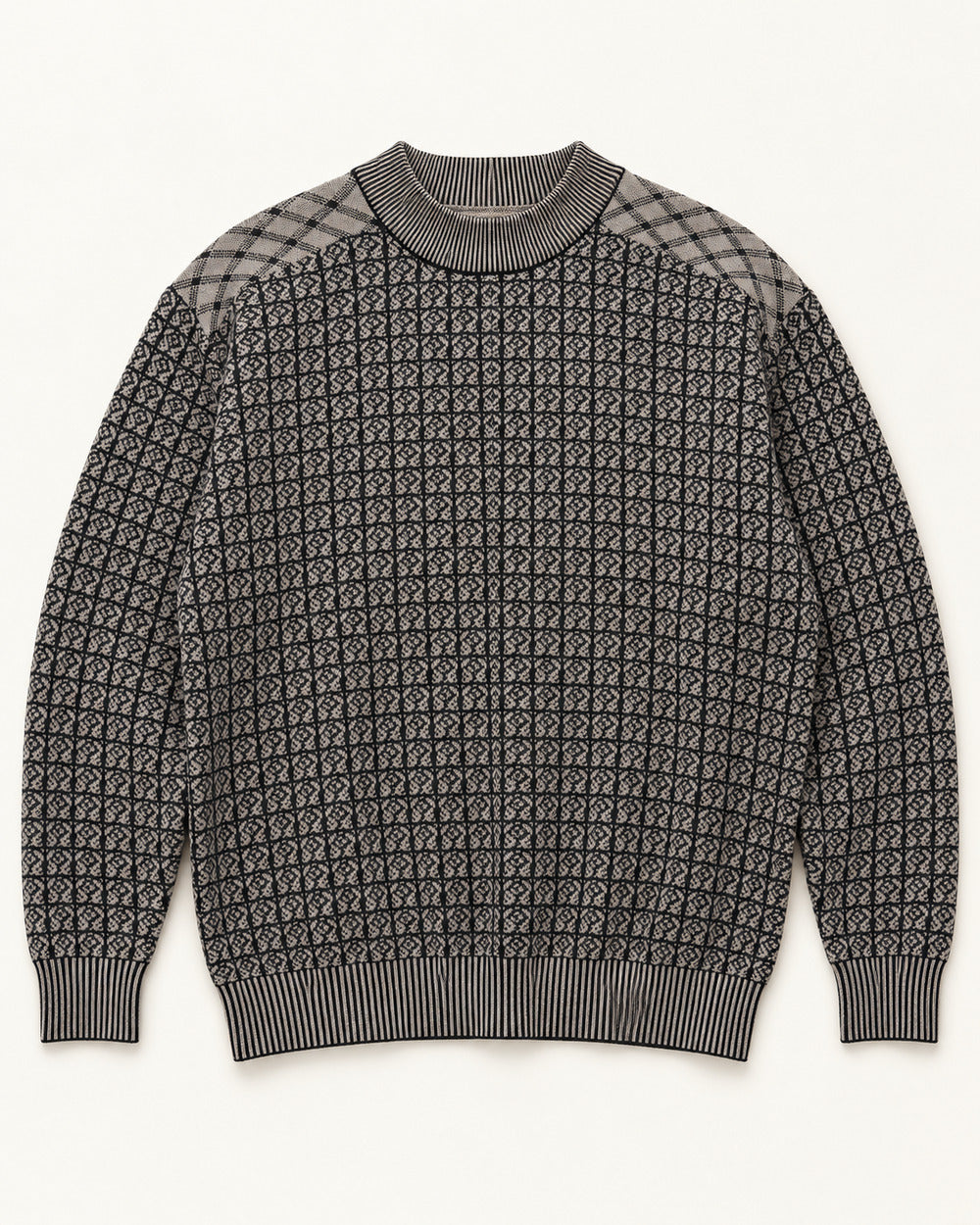 Grey men's preloved mock-neck sweater, VW-MS258