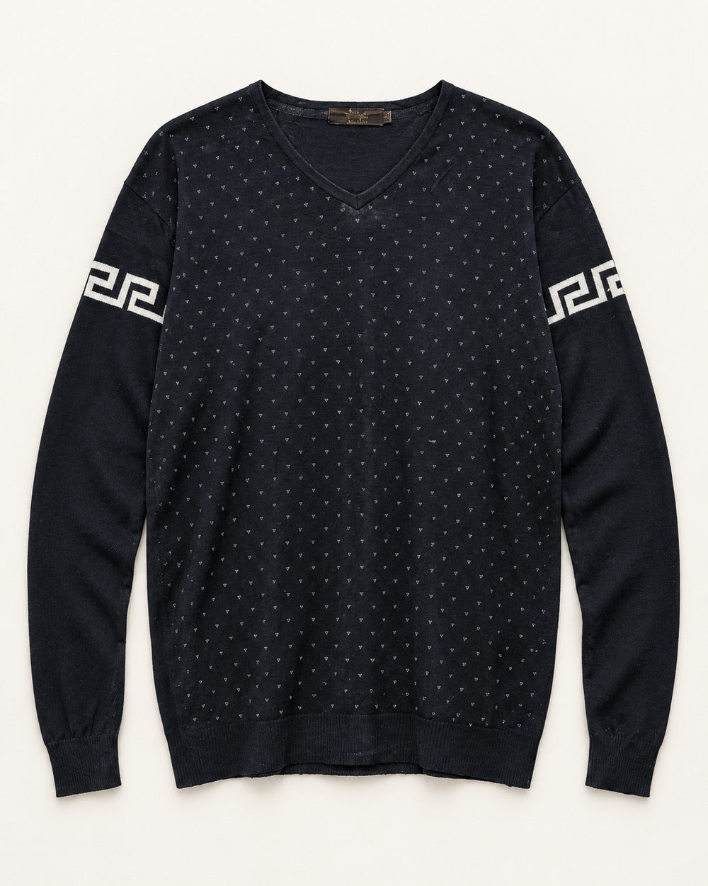Black men's preloved v-neck sweater, VW-MS300