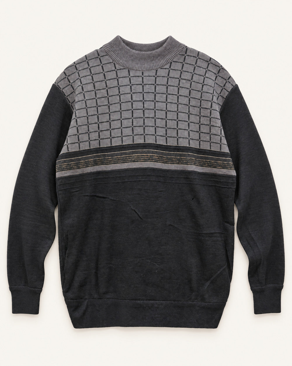 Charcoal men's preloved sweatshirt, VW-MS47