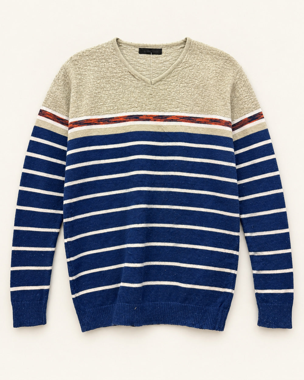 Cream & Navy men's preloved sweater, VW-MS48