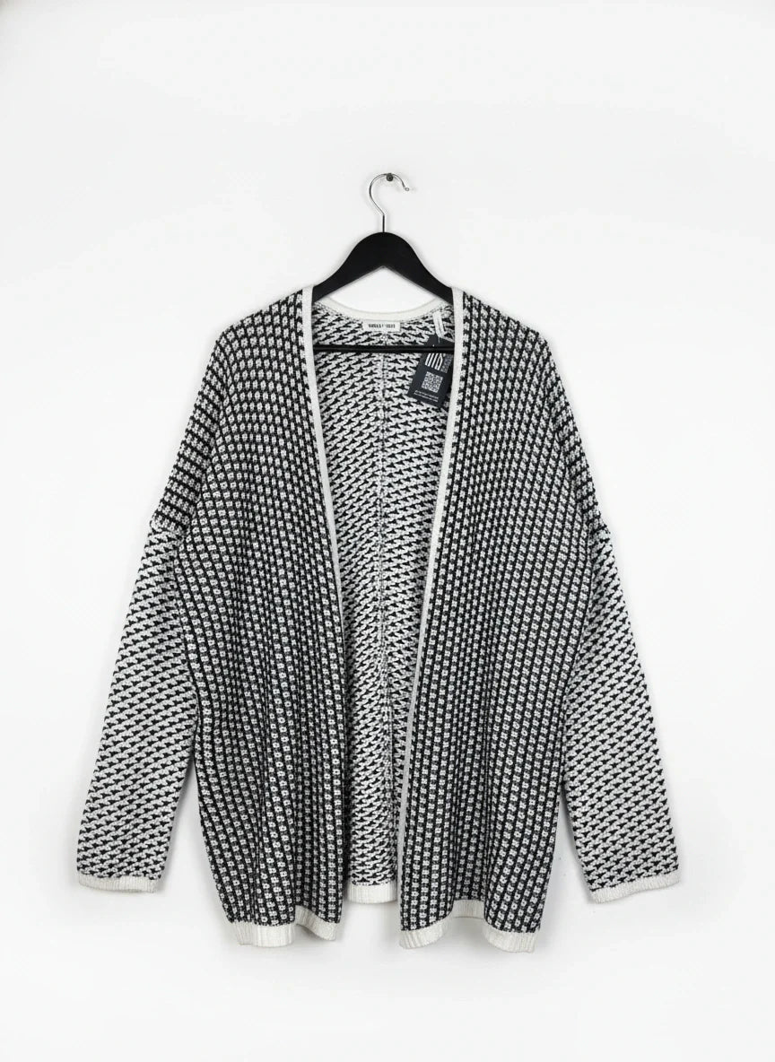 Secondhand Branded Winter Cardigans & Sweaters by Cut label, Black & White Acrylic fabric, Excellent condition, for Women - Online Thrift Shop Lahore Pakistan
