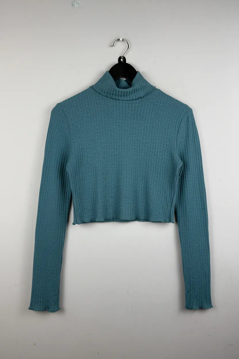 Winter Crop Tops | Shein | Preloved Branded | Grey Polyester | Premium | OTS Thrift Store Karachi Pakistan