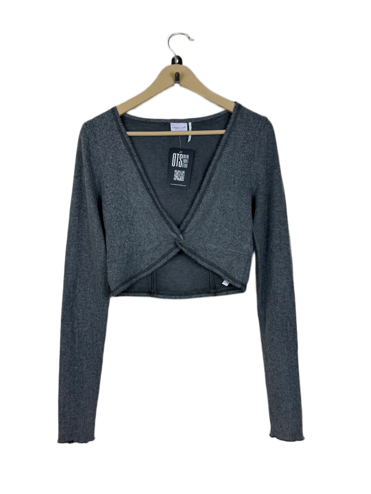 Secondhand Branded Winter Crop Tops by URBN UK, Grey Polyester fabric, Excellent condition, for Women - Online Thrift Shop Peshawar Pakistan