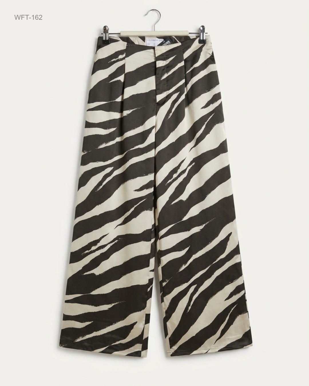 Premium Condition Women Flapper Trouser | Preloved Primark | Black Polyester | Thrift Shop for Karachi Pakistan | OTS