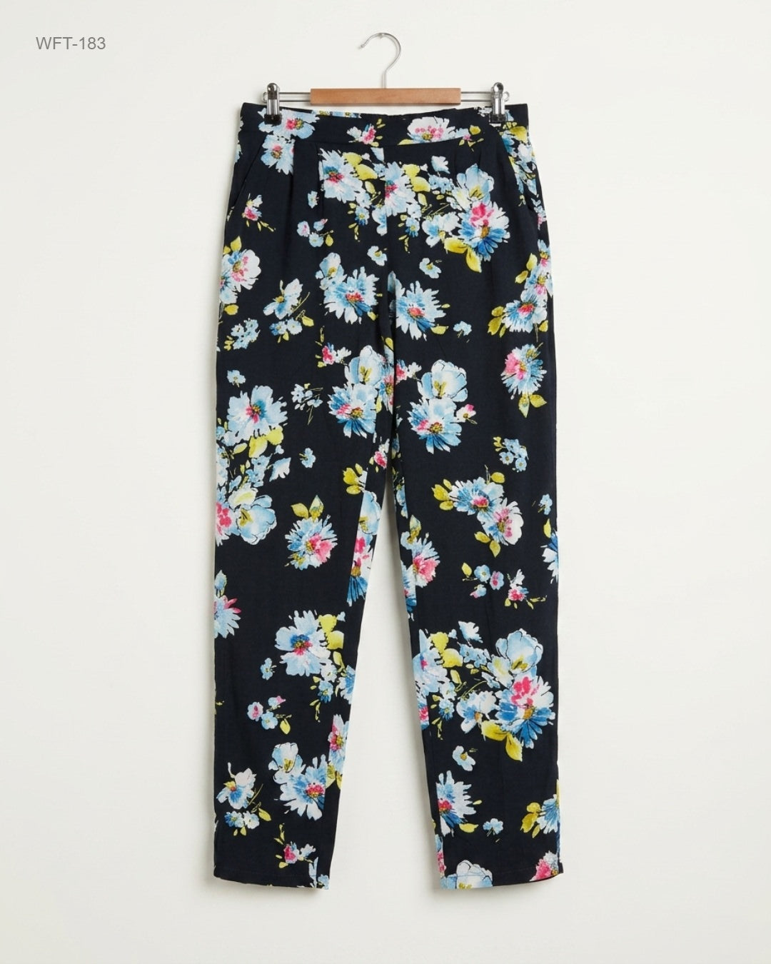 Secondhand Branded Women Flapper Trouser by Papaya, Black Cotton fabric, Premium condition, for - Online Thrift Shop Karachi Pakistan