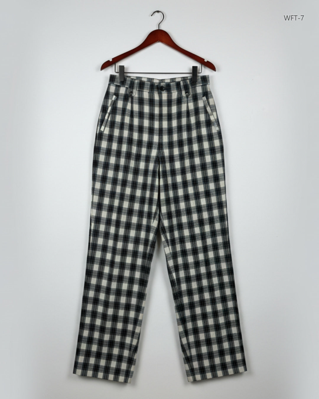 Shop Premium Women Flapper Trouser by New Look | Preloved Branded Clothes | Black & Beige Polyester | Womens | OTS Thrift Store Karachi Pakistan