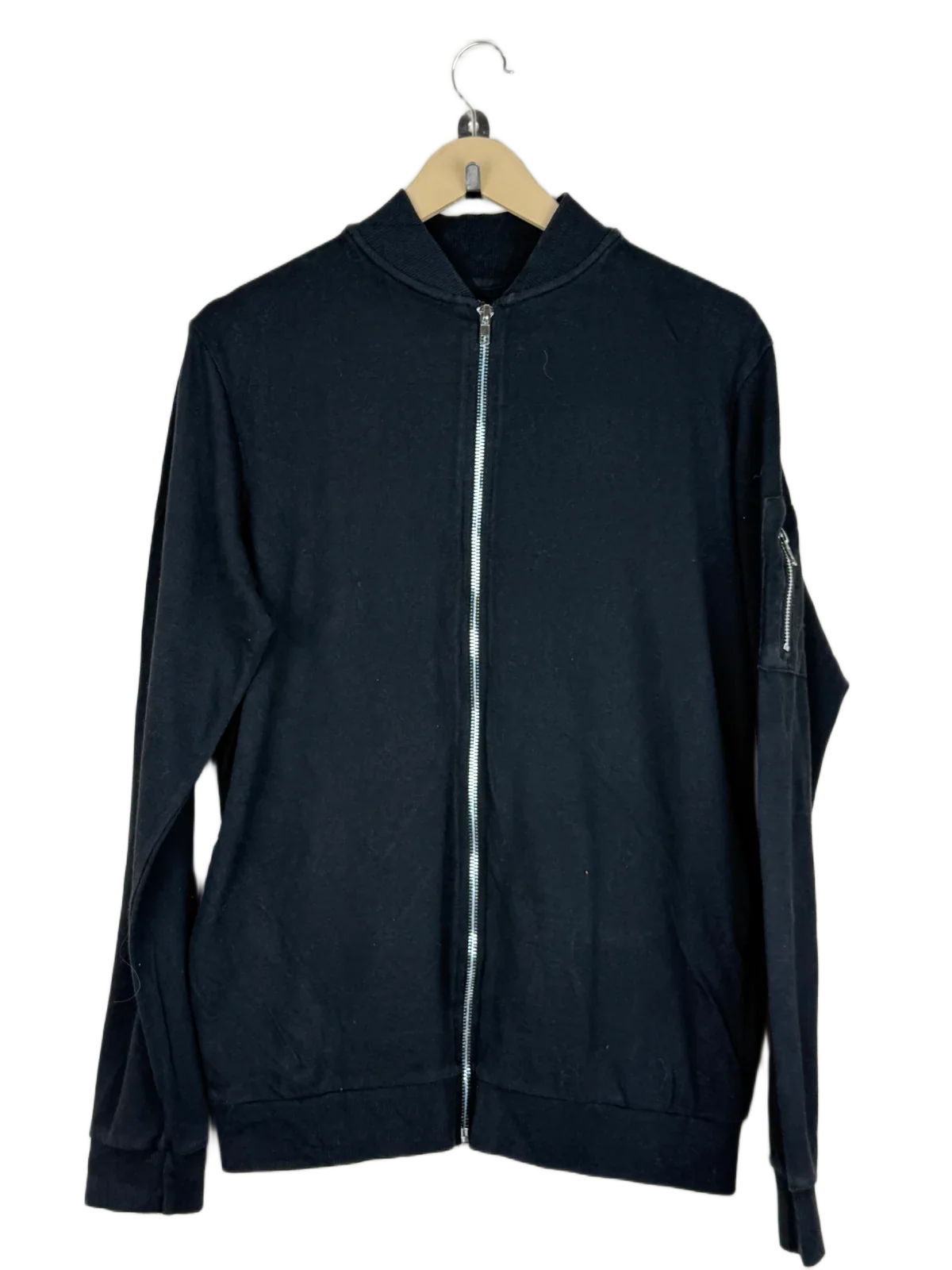 Winter Hoodies & Sweatshirtss | Mango | Preloved Branded | Black Cotton | Premium | OTS Thrift Store Peshawar Pakistan
