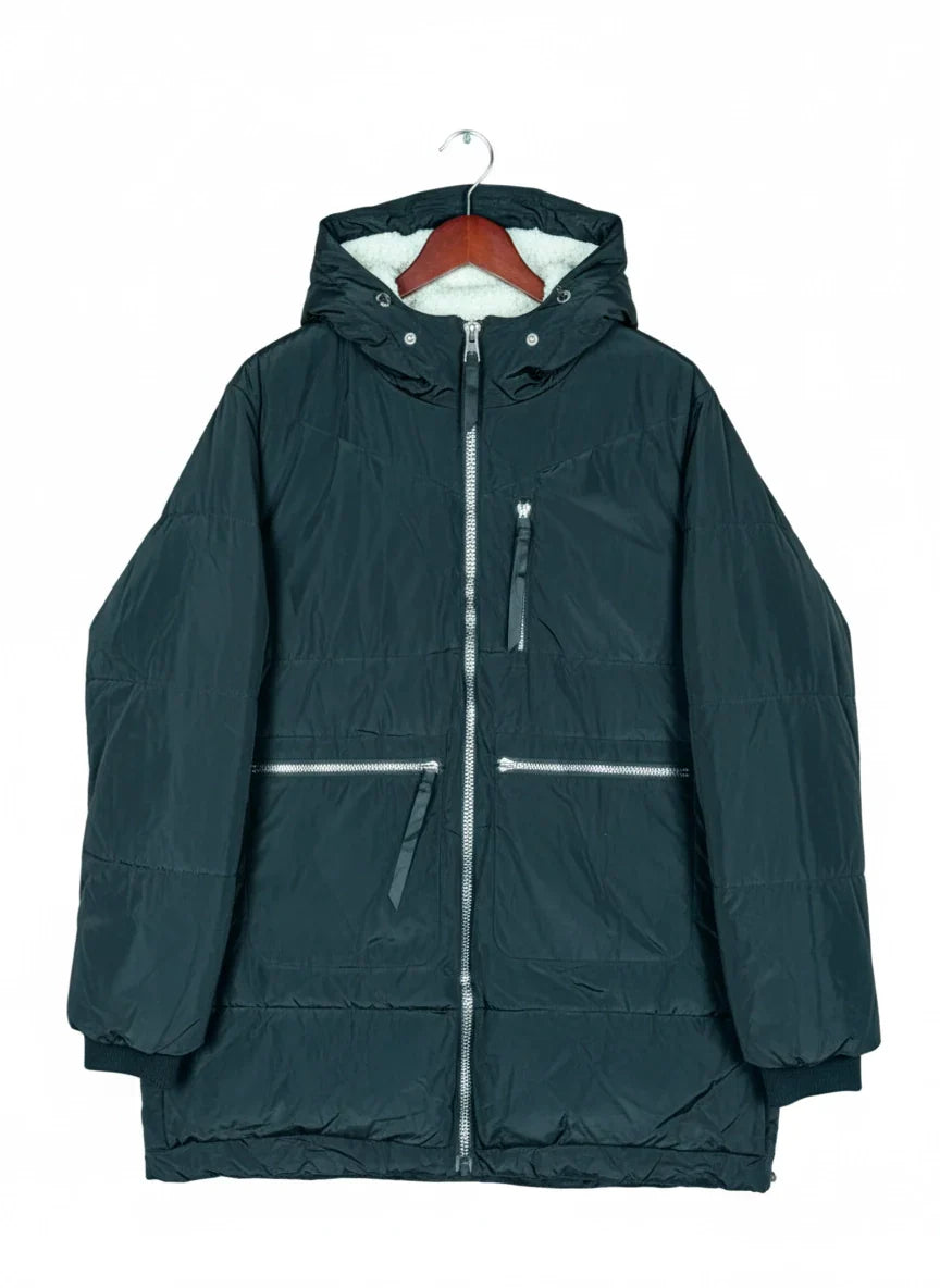 Shop Premium Plus Bomber & Puffer Jackets by Dunnes | Preloved Branded Clothes | Black Polyester | Women | OTS Thrift Store Lahore Pakistan