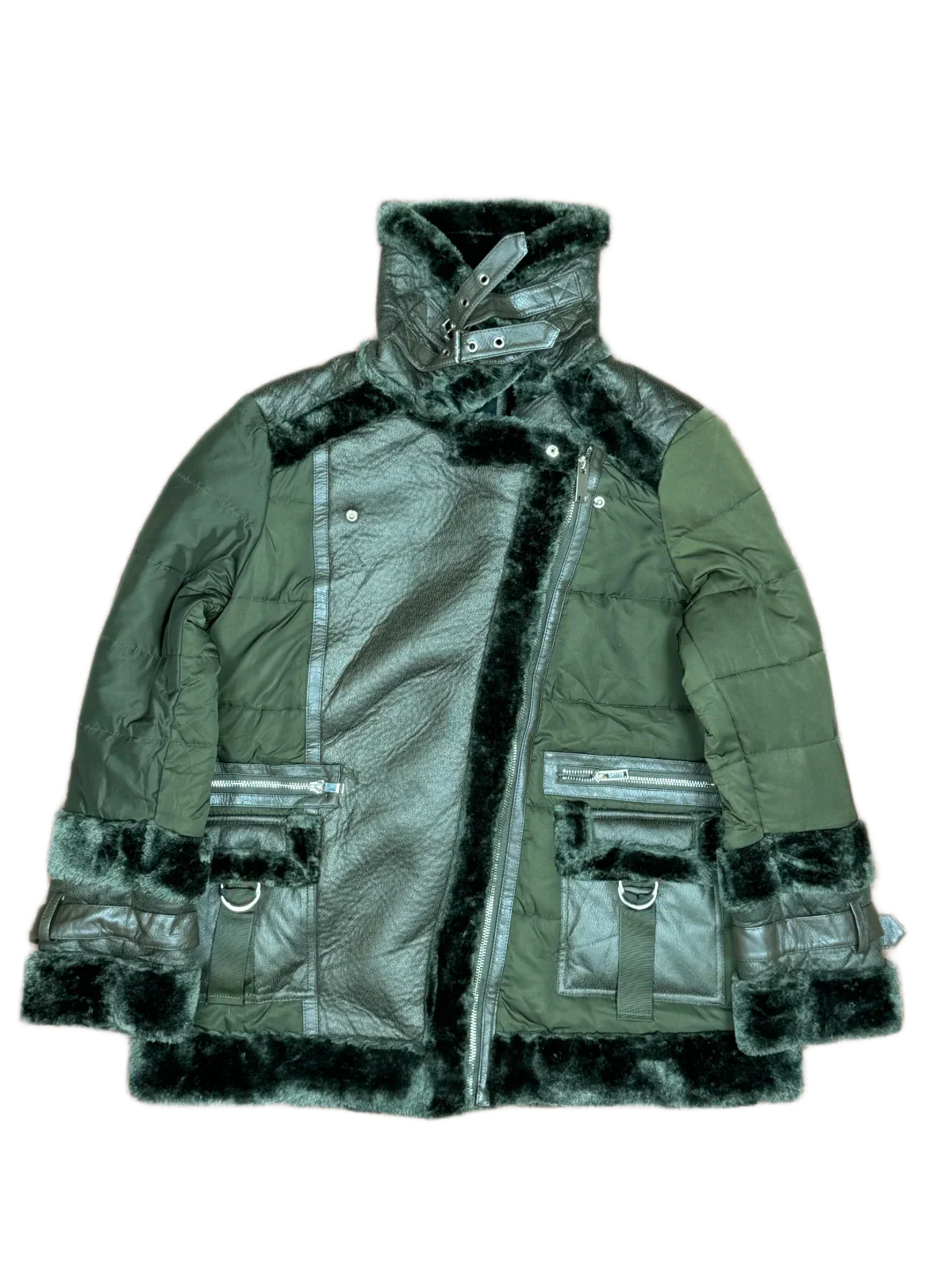 River Island (WJKT-31)