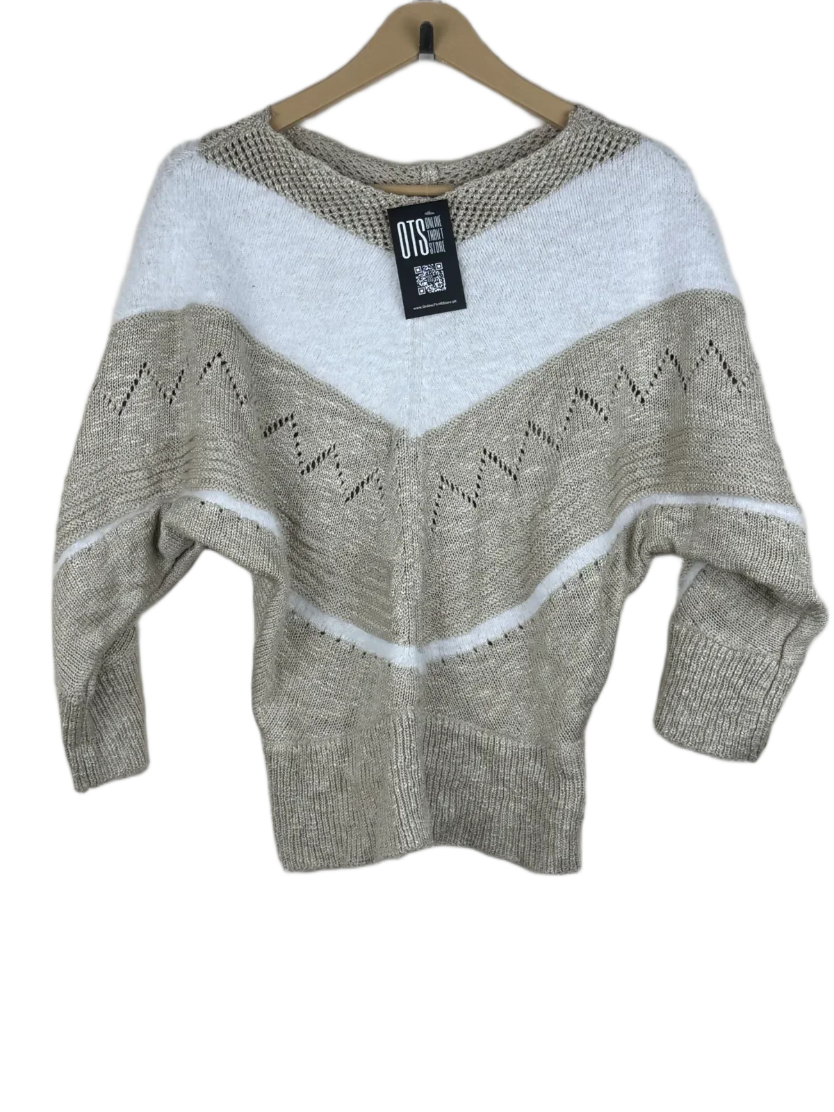 UK Imported secondhand Winter Knitted Tops - Unknown brand, Multi Acrylic, Excellent condition, for Women - Online Thrift Store Peshawar Pakistan