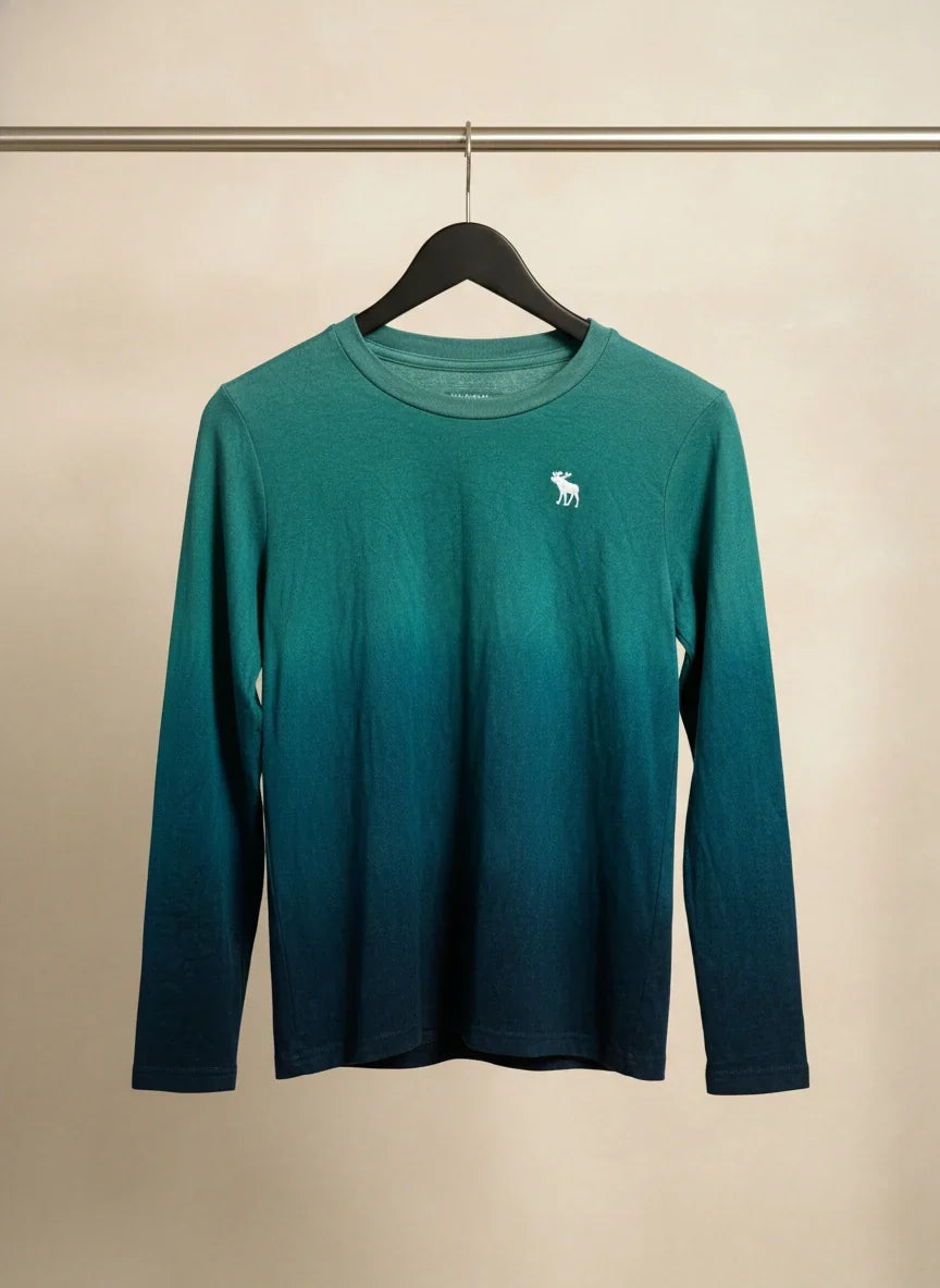 Shop Excellent Winter Knitted Tops by Unknown | Preloved Branded Clothes | Teal polyester | Women | OTS Thrift Store Peshawar Pakistan