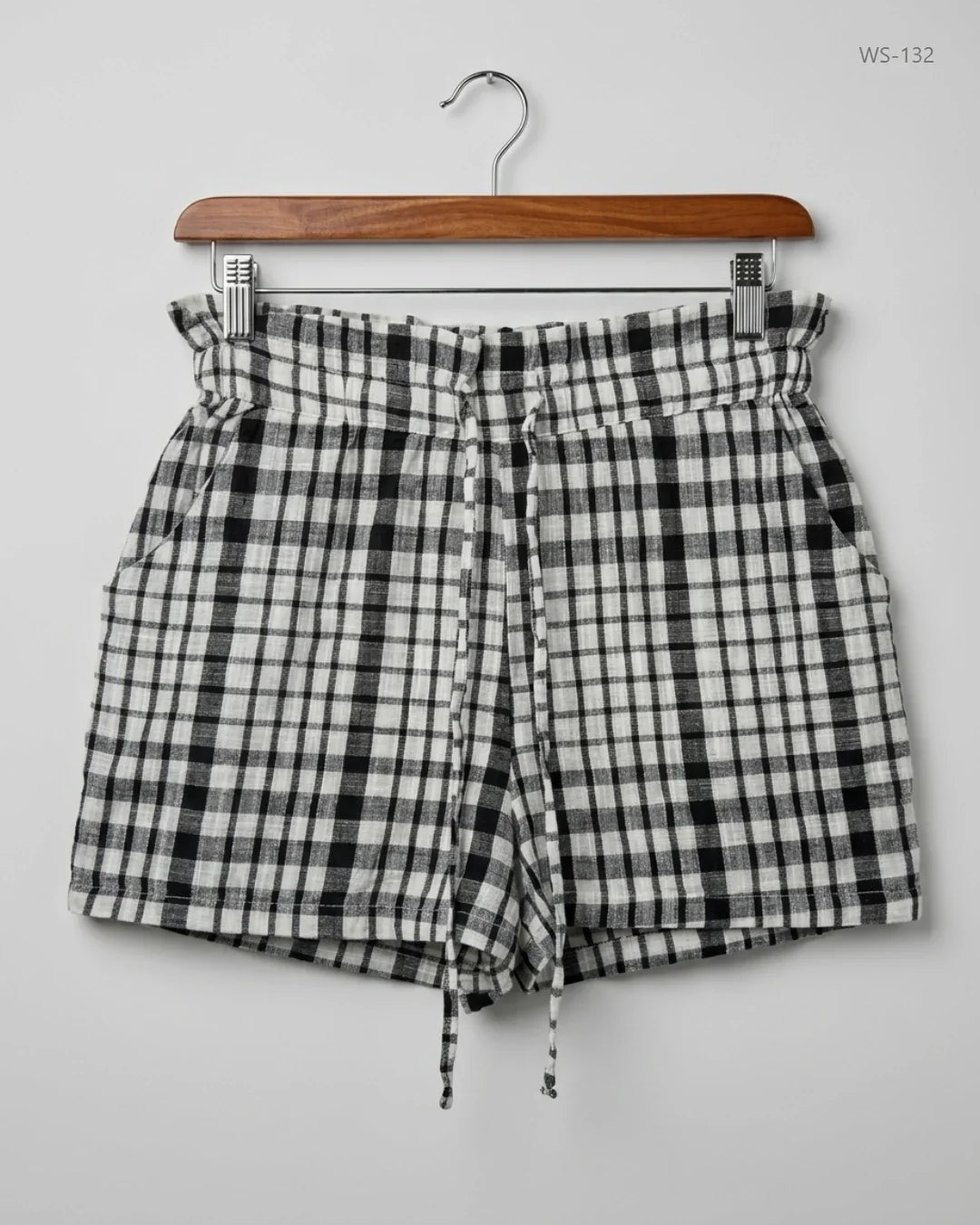 Secondhand Branded Womens Shorts by Primark, Beige Cotton fabric, Premium condition, for Women - Online Thrift Shop Karachi Pakistan