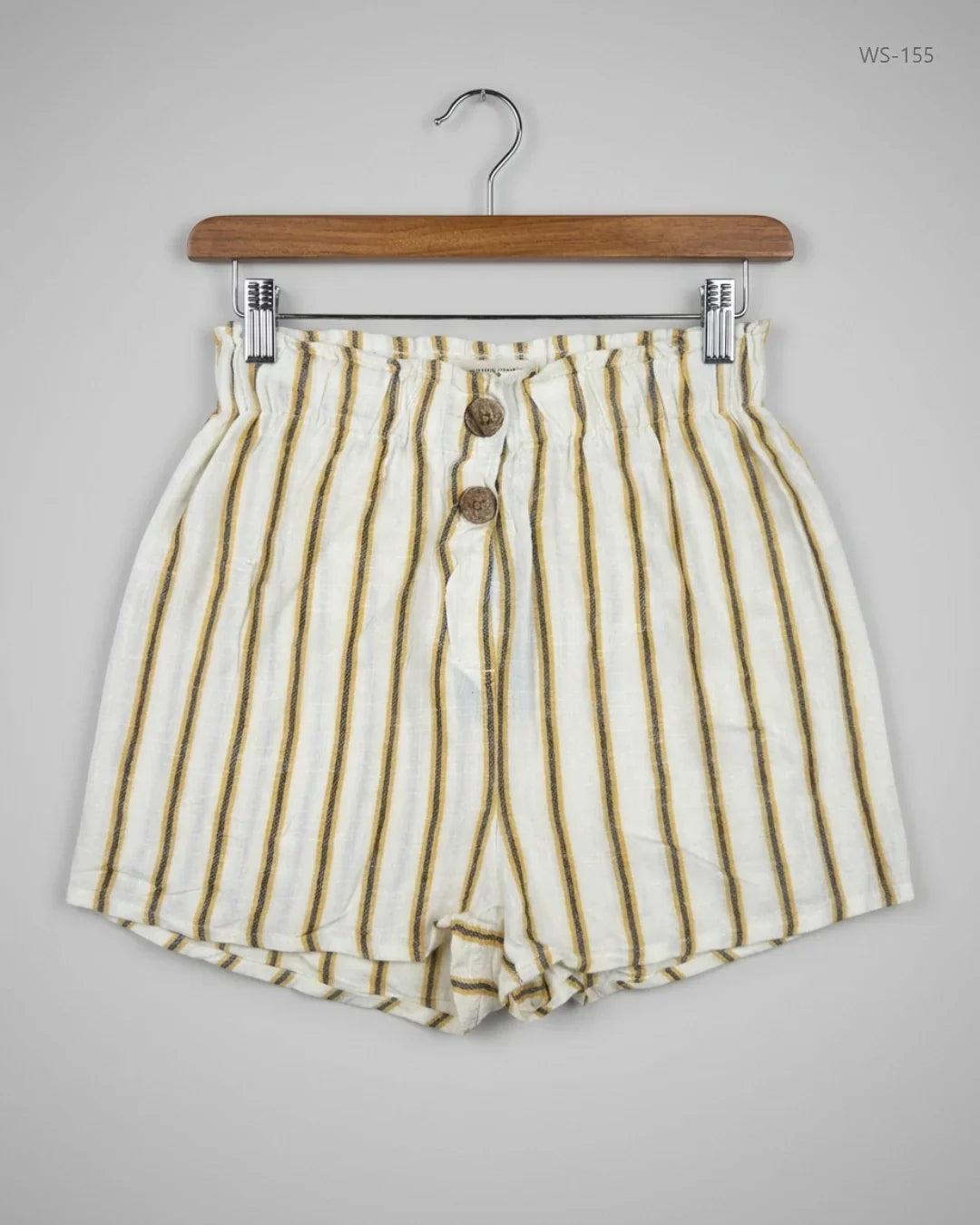 Secondhand Branded Womens Shorts by Primark, OffWhite COTTON fabric, Premium condition, for Women - Online Thrift Shop Lahore Pakistan