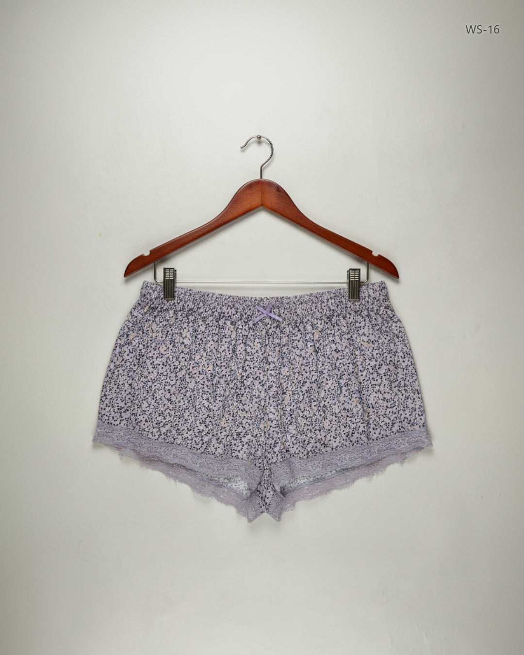 Secondhand Branded Womens Shorts by Primark, Purple Polyester fabric, Premium condition, for Women - Online Thrift Shop Lahore Pakistan
