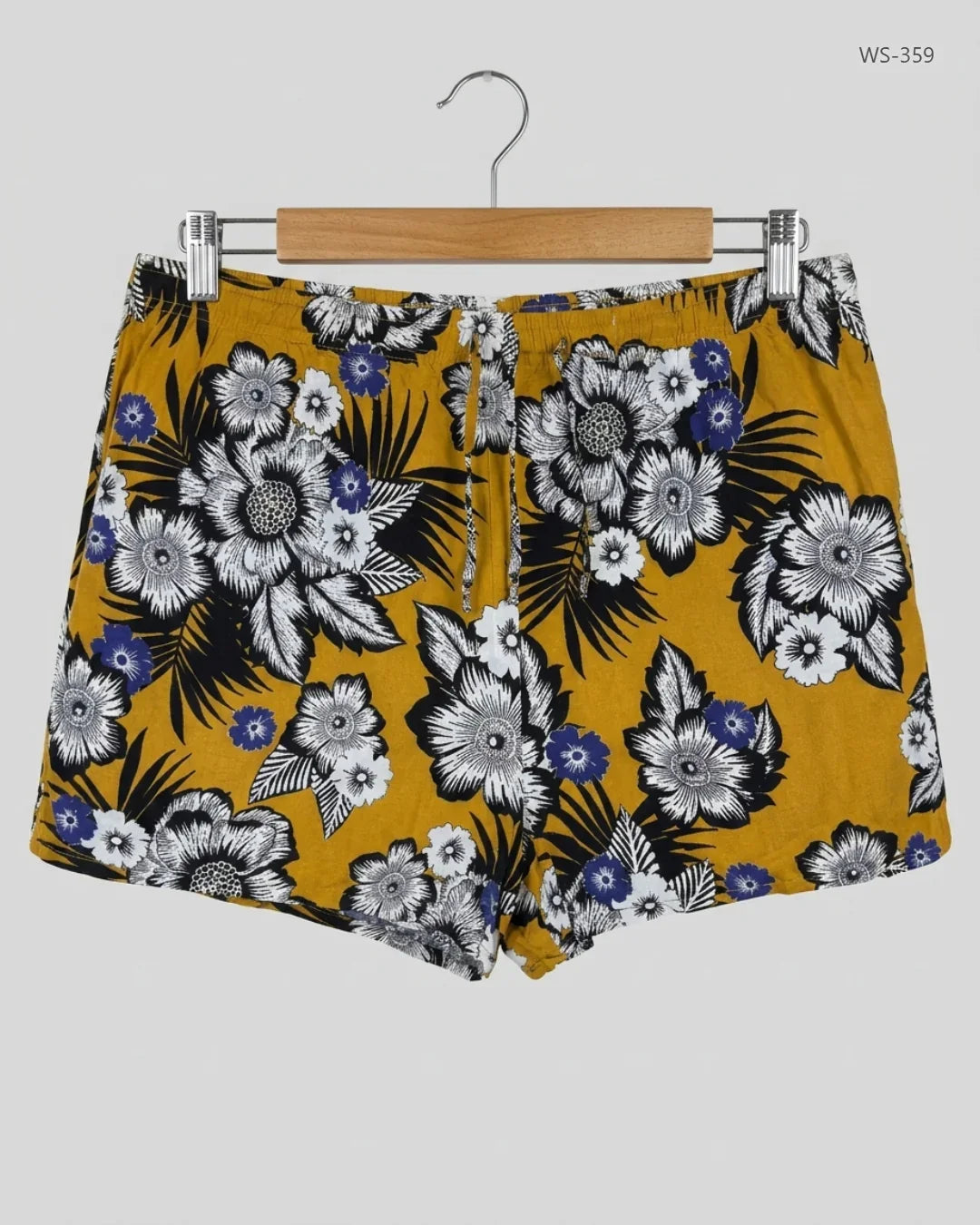 UK Imported secondhand Womens Shorts - Papaya brand, Multi Cotton, Premium condition, for Women - Online Thrift Store Karachi Pakistan