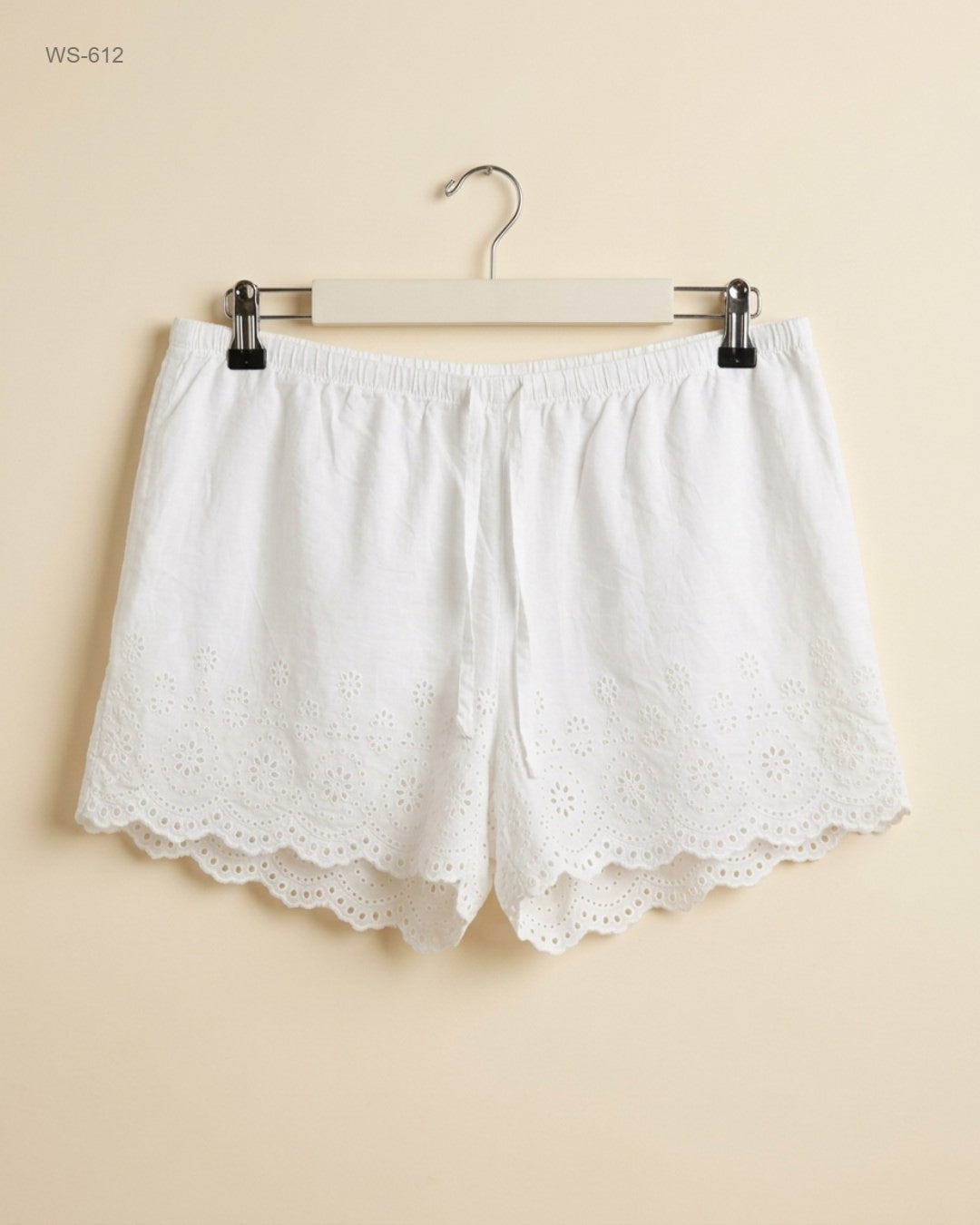 UK Imported secondhand Womens Shorts - TU brand, White Cotton, Premium condition, for Womens - Online Thrift Store Peshawar Pakistan