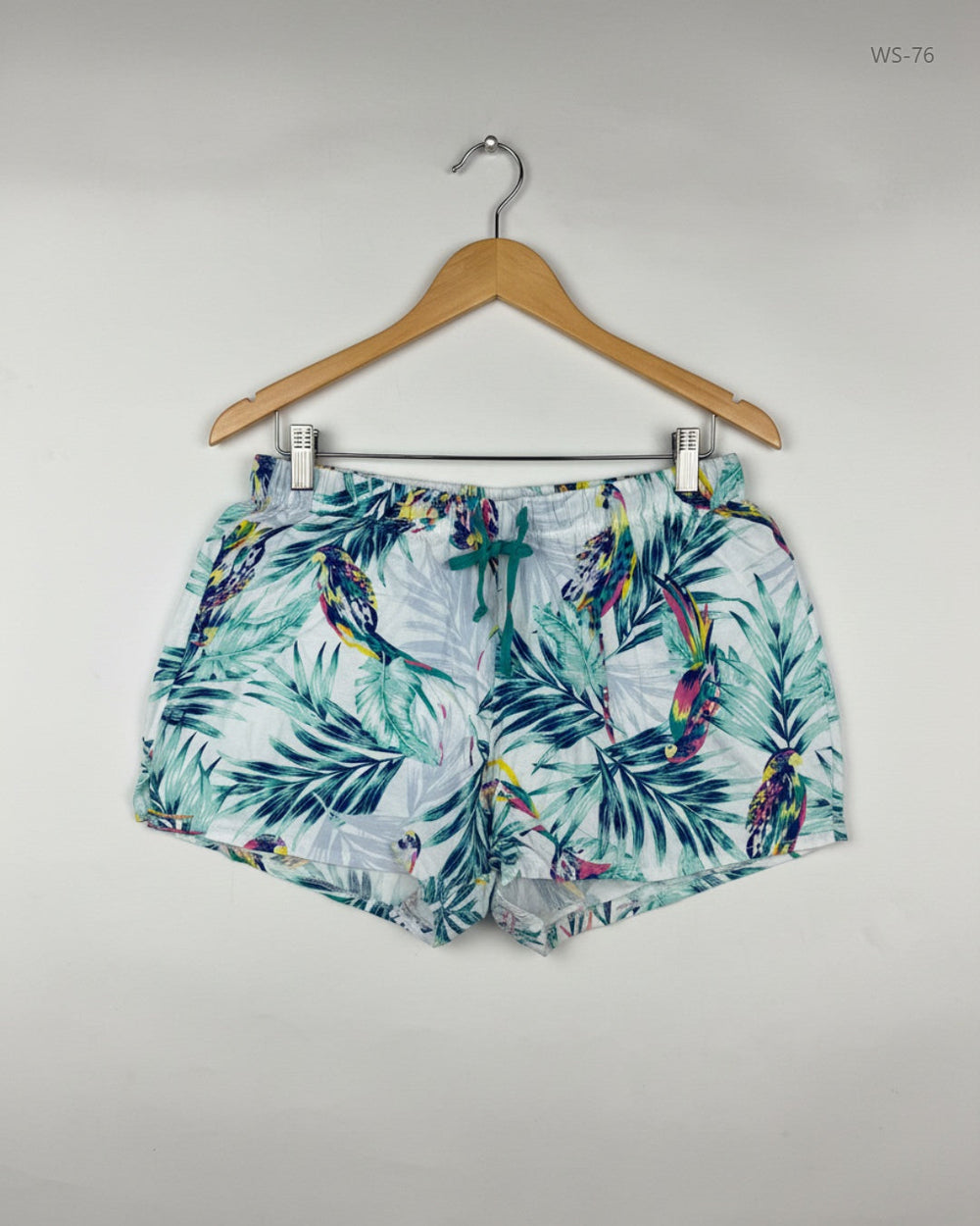 Secondhand Branded Womens Shorts by Day dreams, Multi Cotton fabric, Premium condition, for Women - Online Thrift Shop Islamabad Pakistan