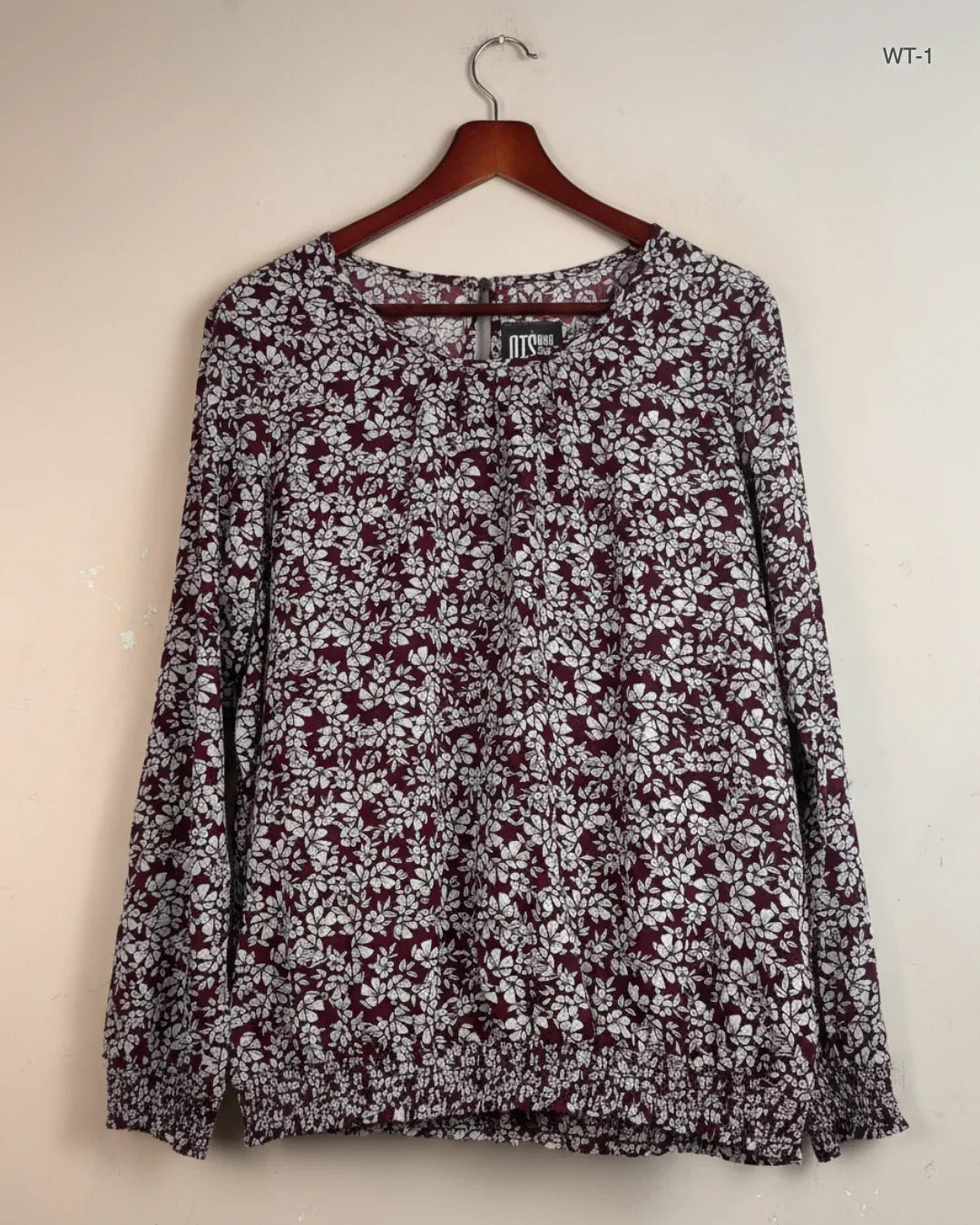 Secondhand Branded Womens Summer Tops by Vero Moda, Maroon Cotton fabric, Premium condition, for Women - Online Thrift Shop Islamabad Pakistan