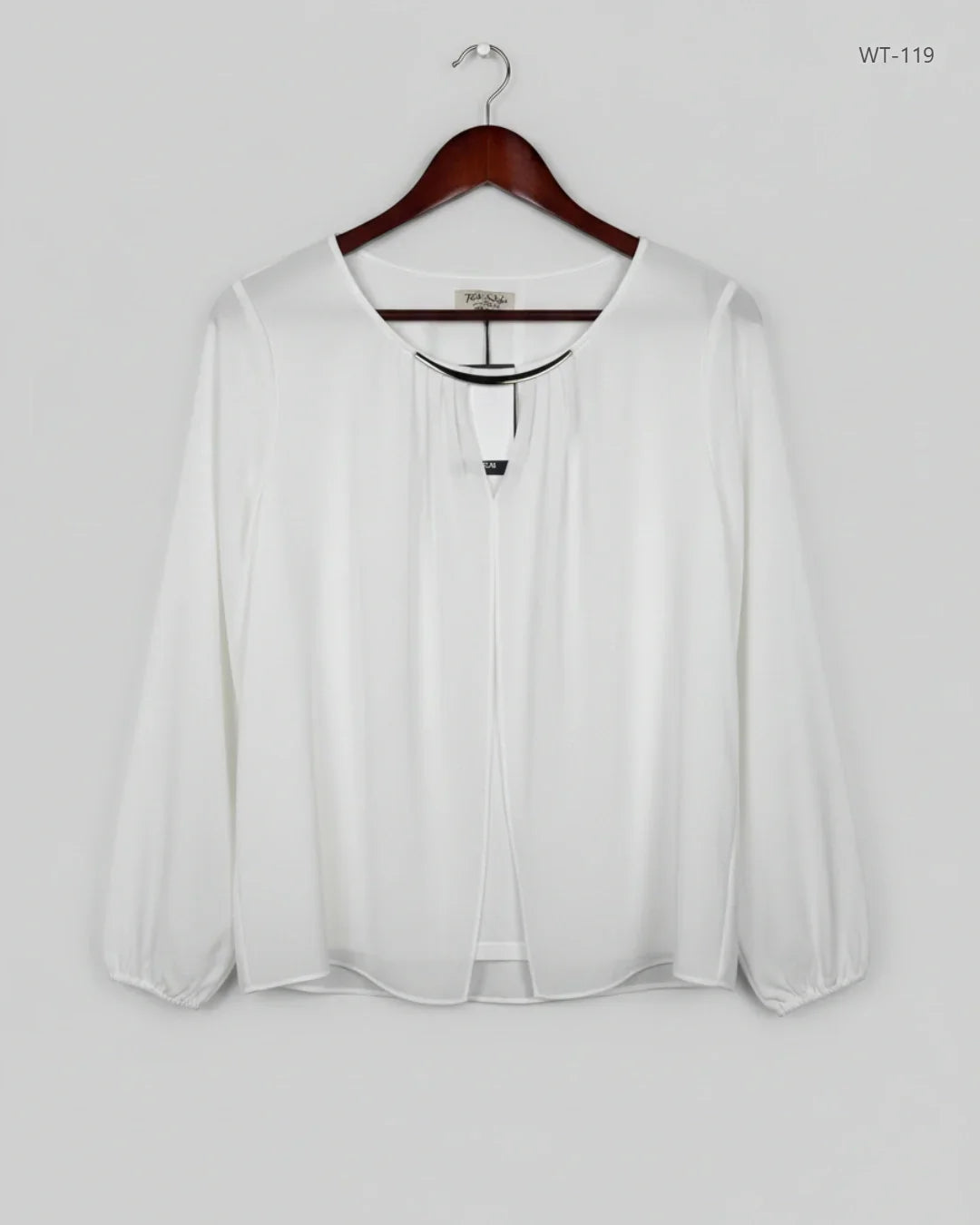Secondhand Branded Womens Summer Tops by Tivta Style, White Viscose fabric, Premium condition, for Women - Online Thrift Shop Peshawar Pakistan