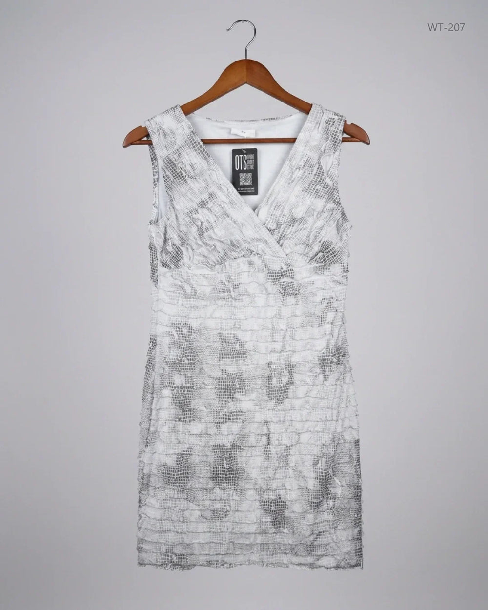 Premium Condition Womens Summer Tops | Preloved TIA | White Polyester | Thrift Shop for Women Karachi Pakistan | OTS
